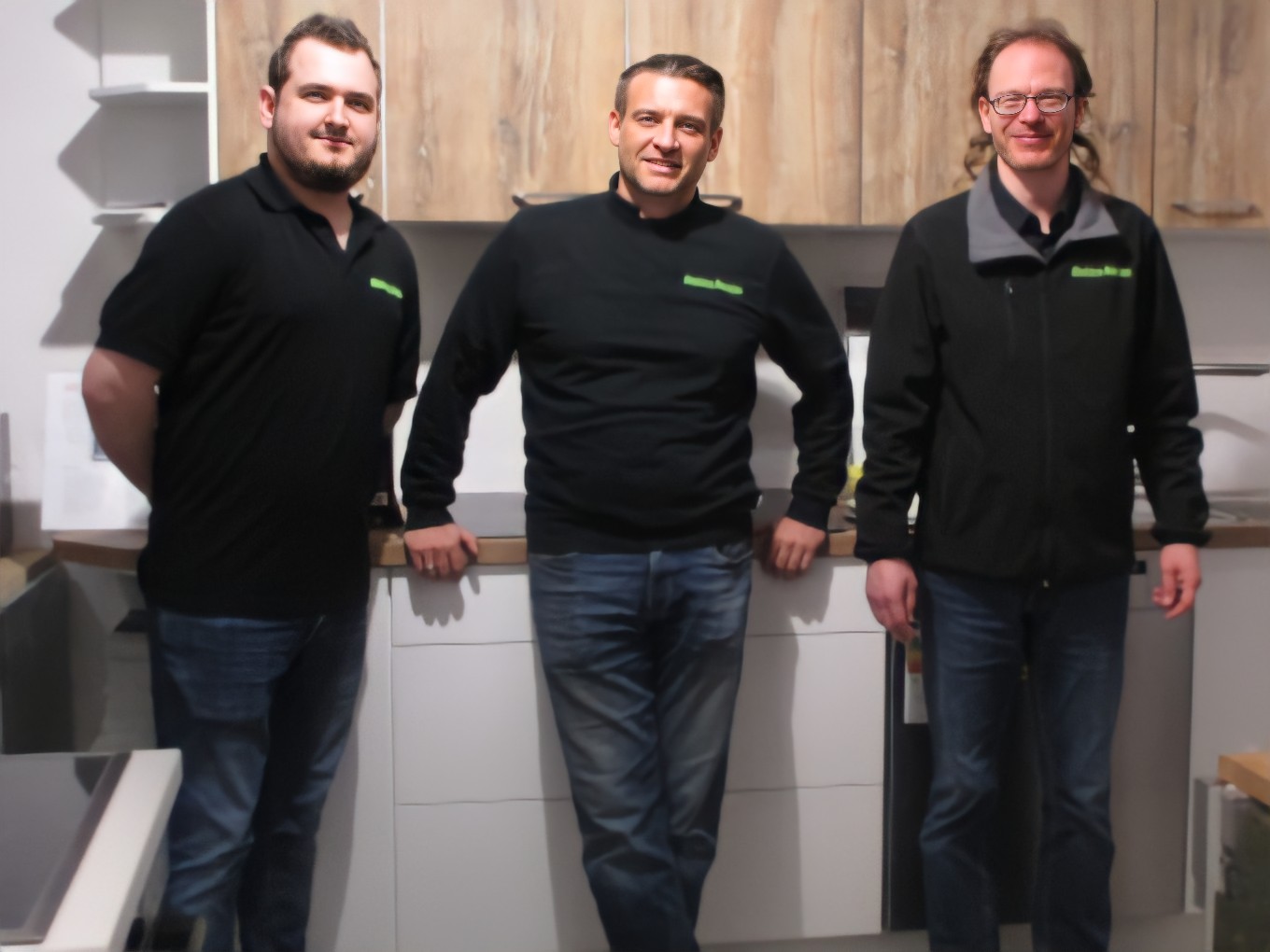 Nico Steininger (Verkaufsleiter) - Florian Albrecht (Geschäftsinhaber) - Michael Ziser (Verkauf / Buchhaltung)