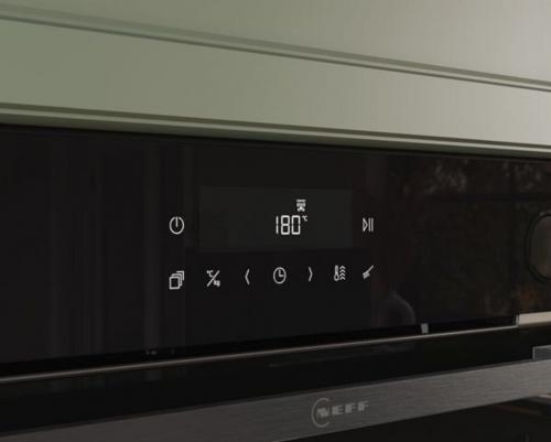 Neff B6ACJ7AG3 Einbaubackofen Autark